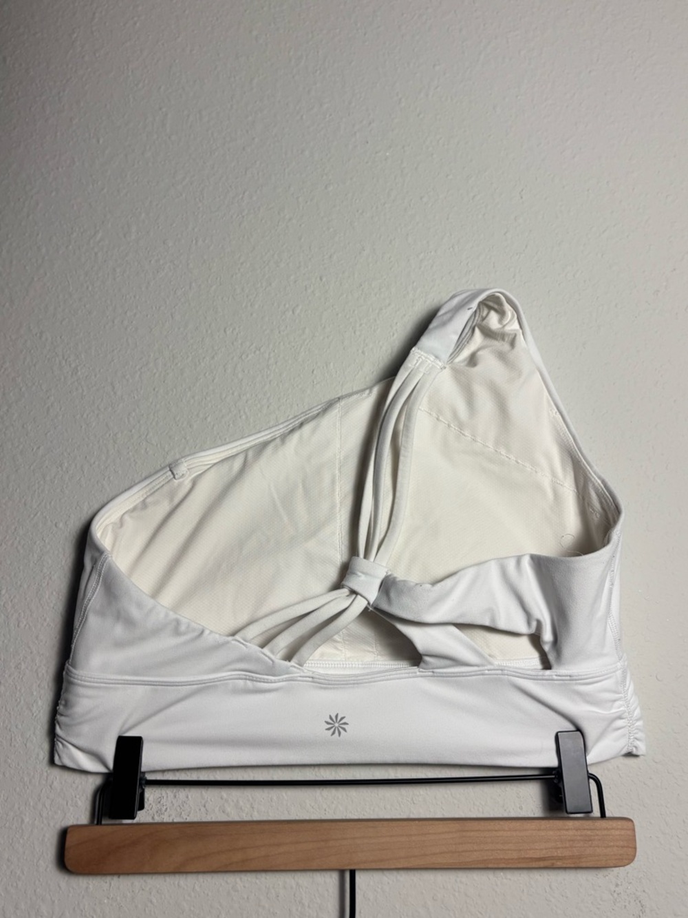 Athleta Athena Asymmetrical Bra White D-DD